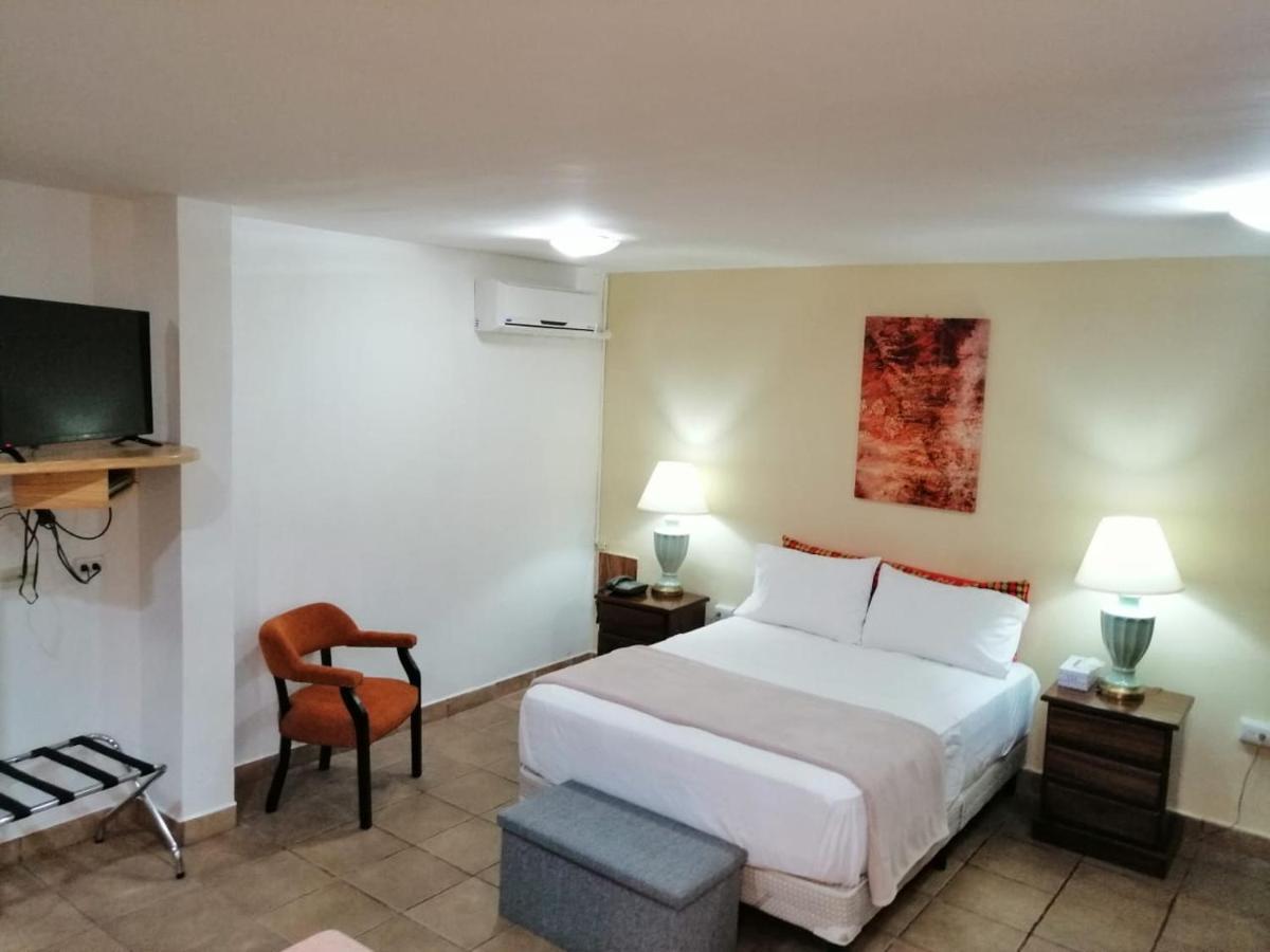 Apartotel Don Francisco San Jose  Ngoại thất bức ảnh